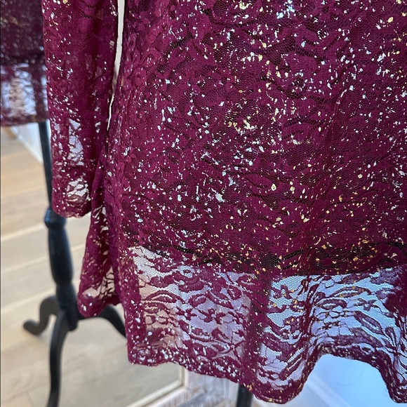 Reba Burgundy Lace Long-Sleeve Scoop Neck Top - Picture 3 of 6